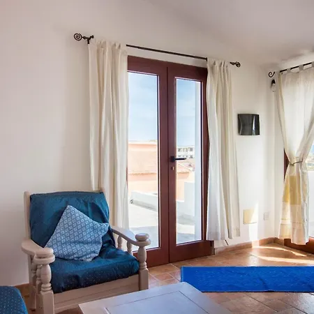Bright X3 With Terrace! Olbia